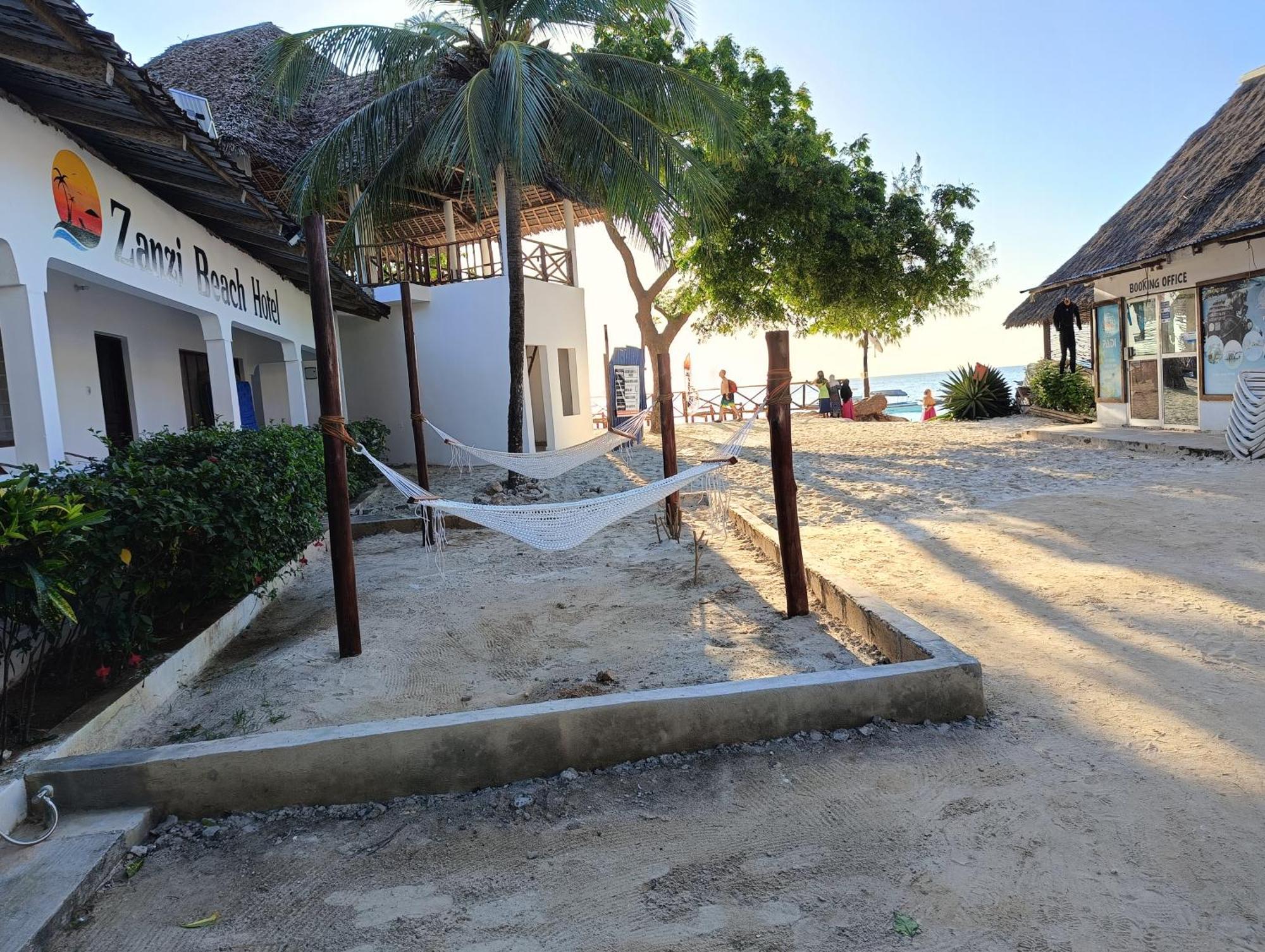 Zanzi Beach Hotel Nungwi Exterior foto